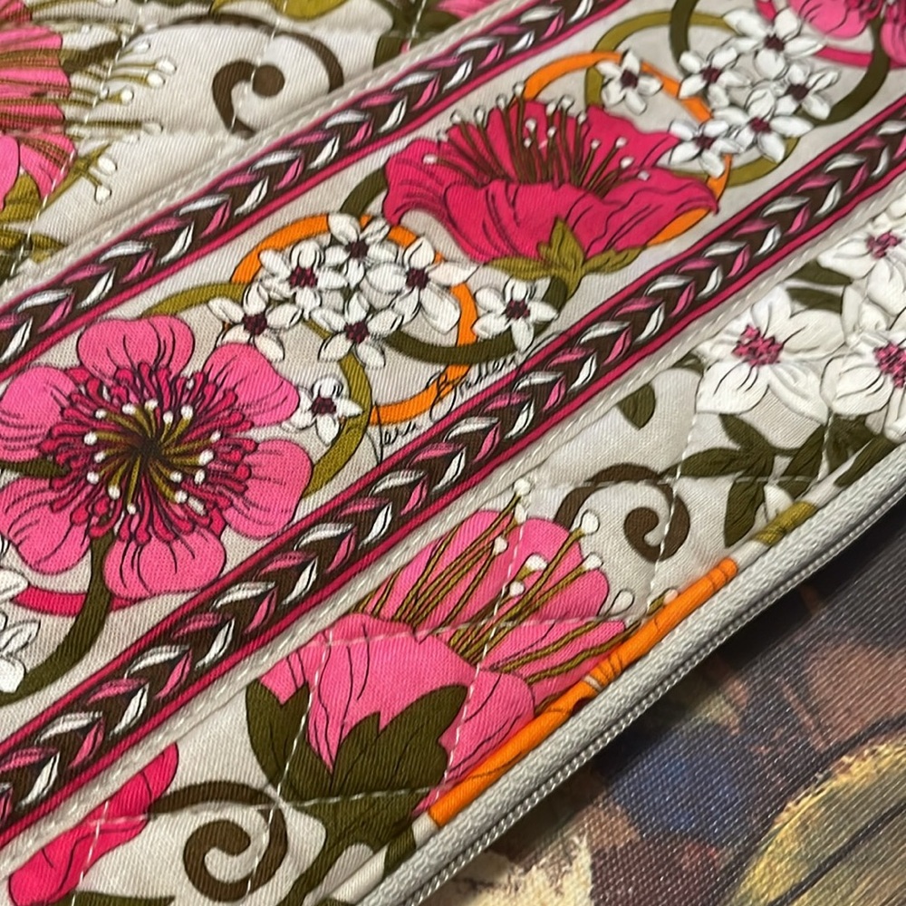 Tablet Case - Picture 2 of 5